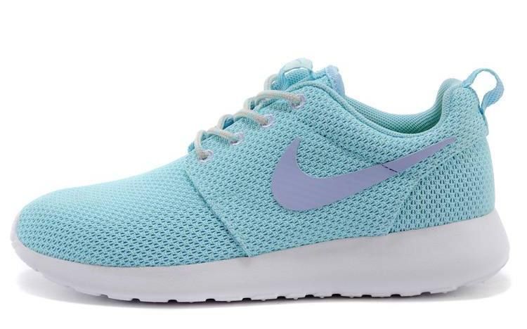  Nike Roshe Run